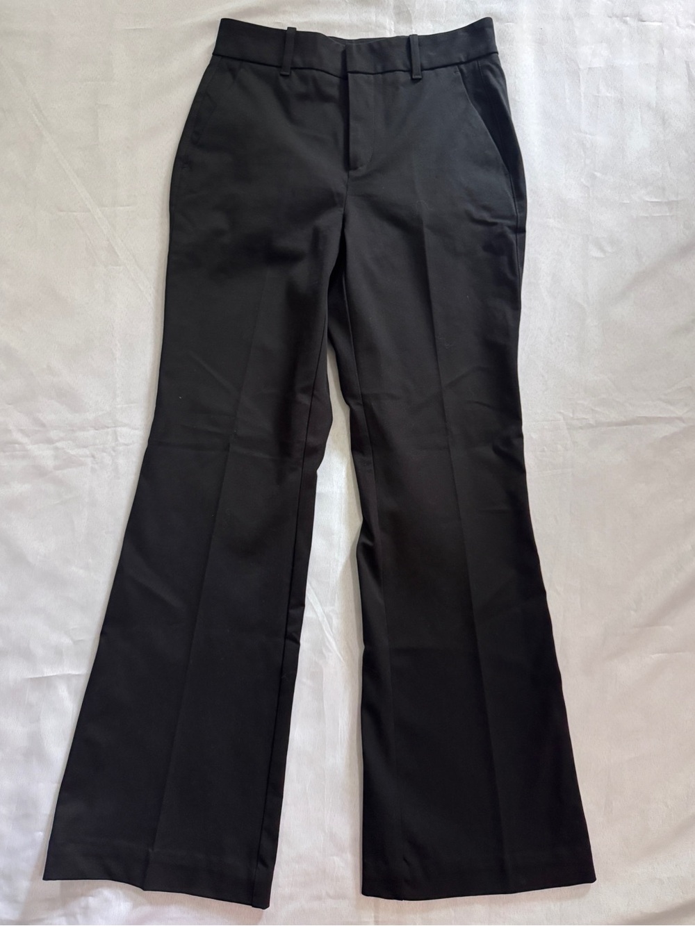 Like New Everlane Black Bi-Stretch Flare Pants Trousers size 4 - Picture 7 of 10